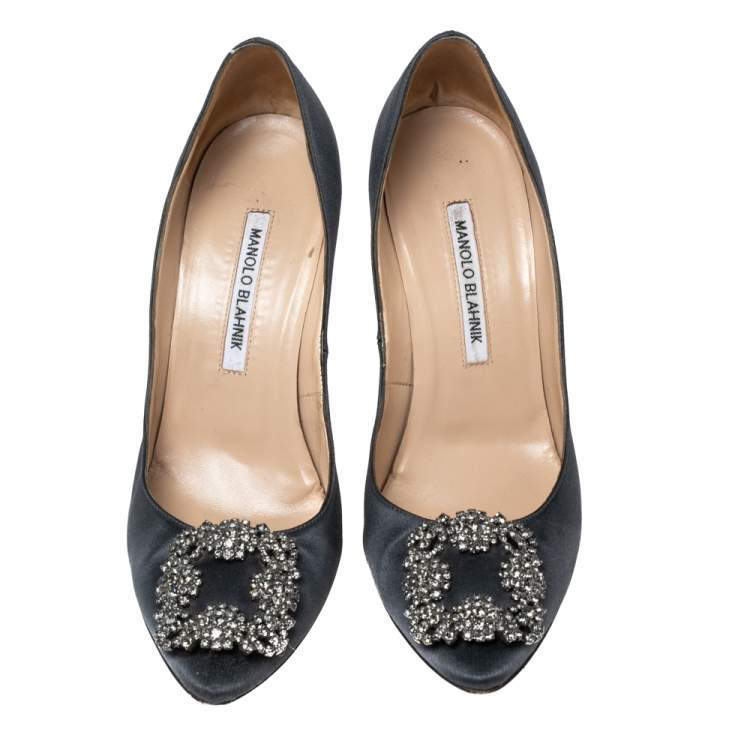 Pre Owned Manolo Blahnik Grey Satin Hangisi Pumps Size 38.5