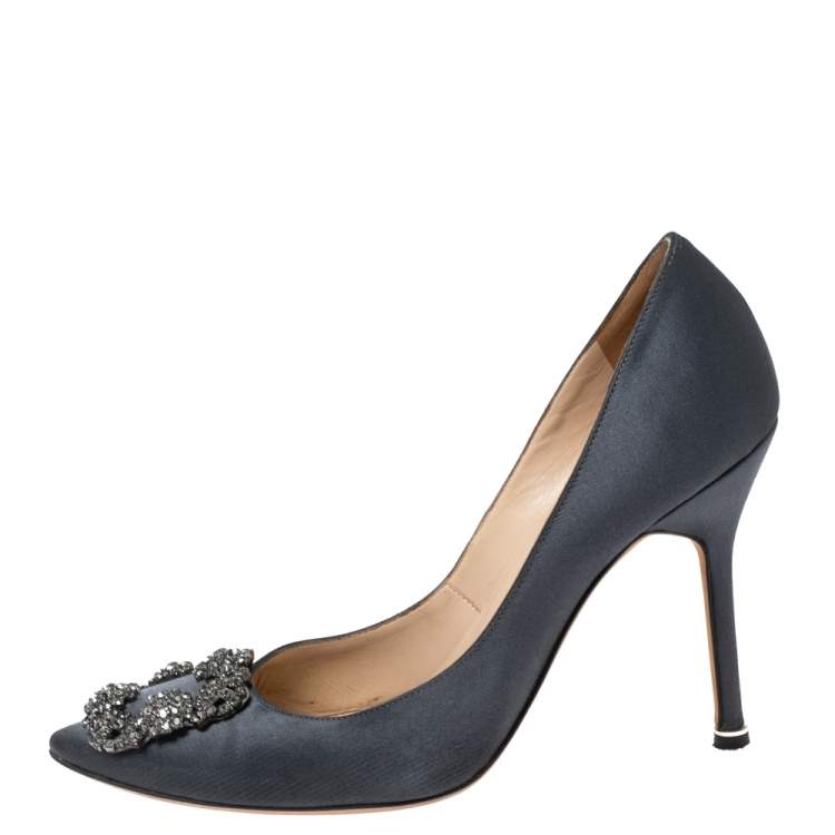 Pre Owned Manolo Blahnik Grey Satin Hangisi Pumps Size 38.5