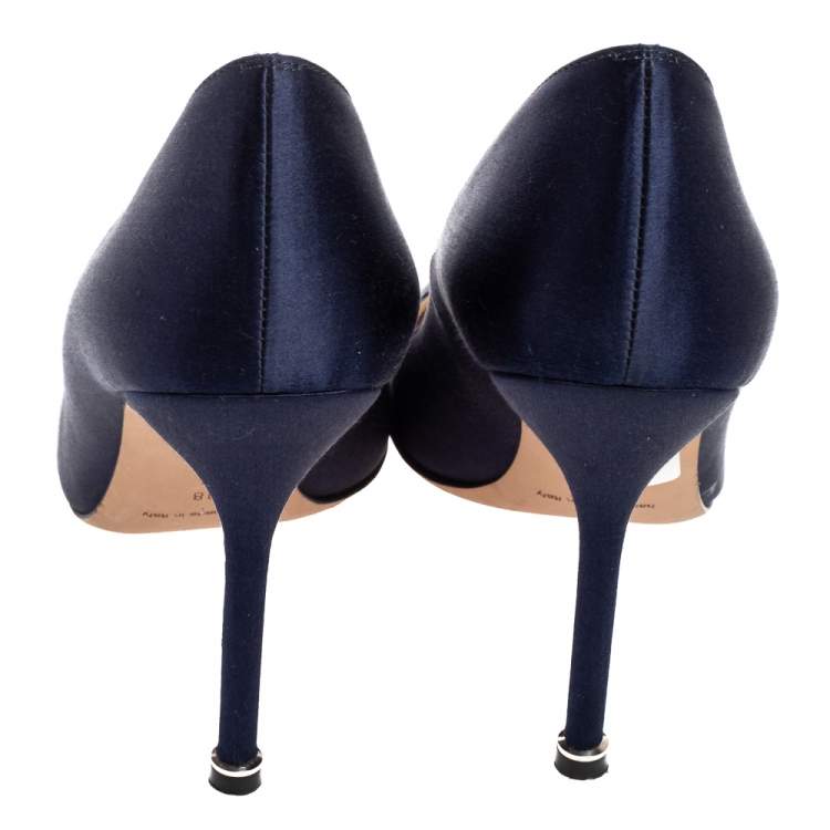 Pre Owned Manolo Blahnik Navy Blue Satin Hangisi Pumps Size 38