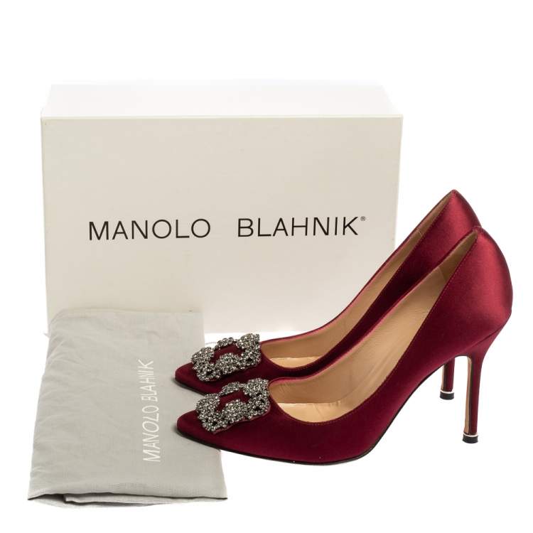 Pre Owned Manolo Blahnik Burgundy Satin Hangisi Pumps Size 38