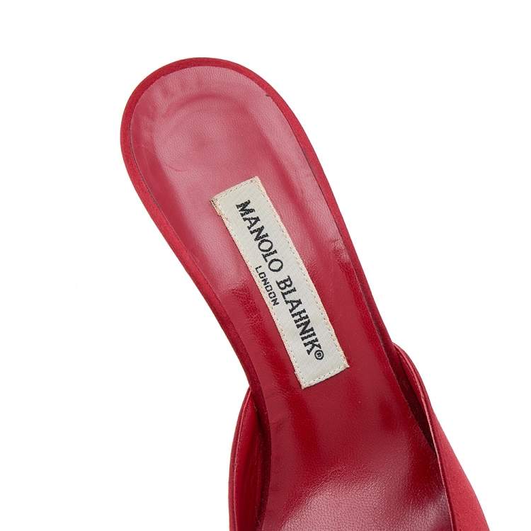 Pre Owned Manolo Blahnik Red Satin Embellished Mules Size 38