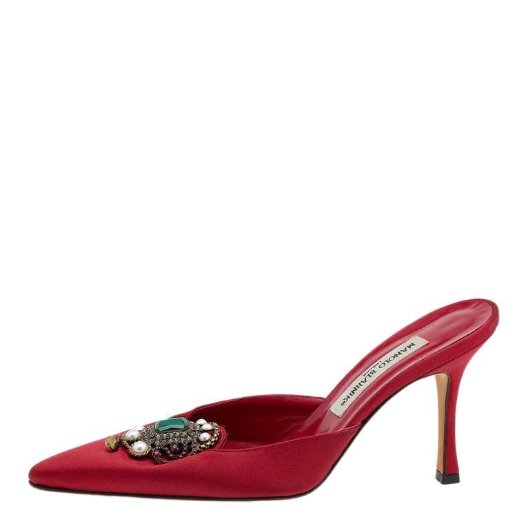 Pre Owned Manolo Blahnik Red Satin Embellished Mules Size 38