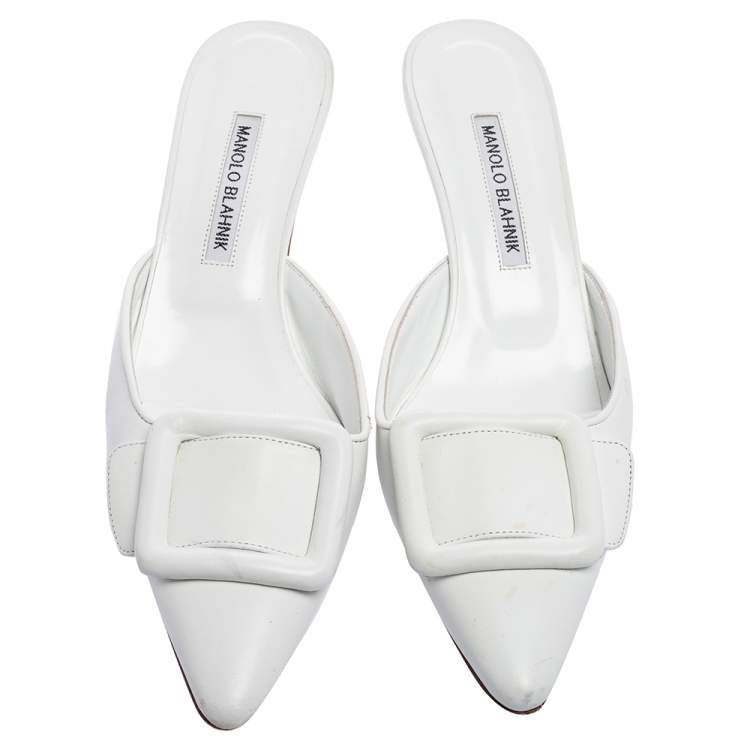 Pre Owned Manolo Blahnik White Leather Maysale Mules Size 39