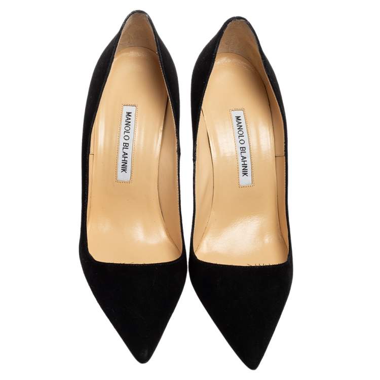 Pre Owned Manolo Blahnik Black Suede Pointed Toe Pumps Size 40