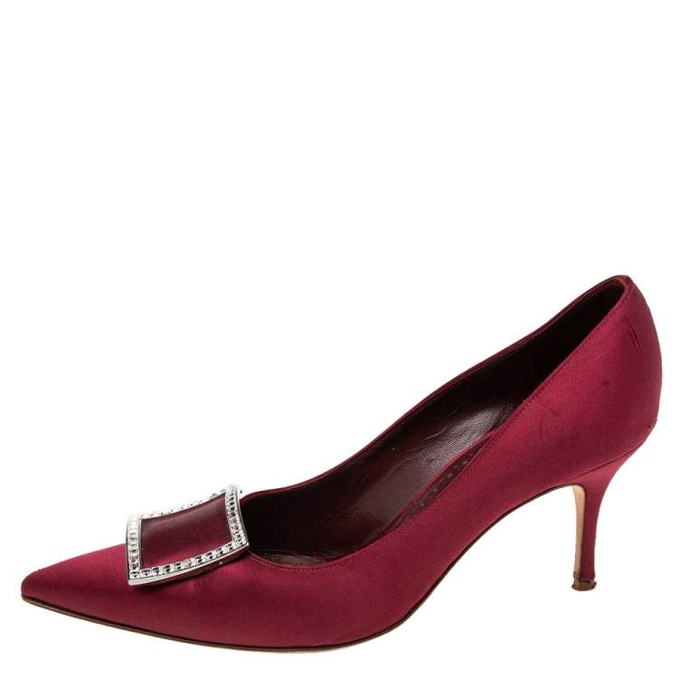 Pre Owned Manolo Blahnik Burgundy Satin Maysale Buckle Pointed Toe Pumps Size 38