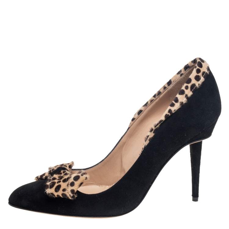 Pre Owned Manolo Blahnik Black Suede and Printed Calf Hair Bow Pumps Size 39
