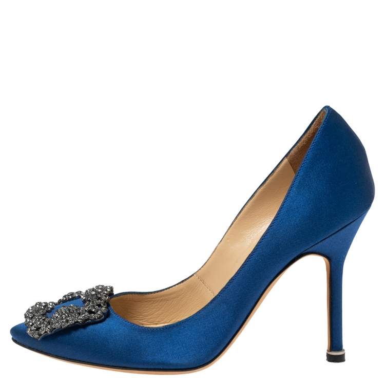 Pre Owned Manolo Blahnik Royal Blue Satin Hangisi Crystal Embellished Pointed Toe Pumps Size 35
