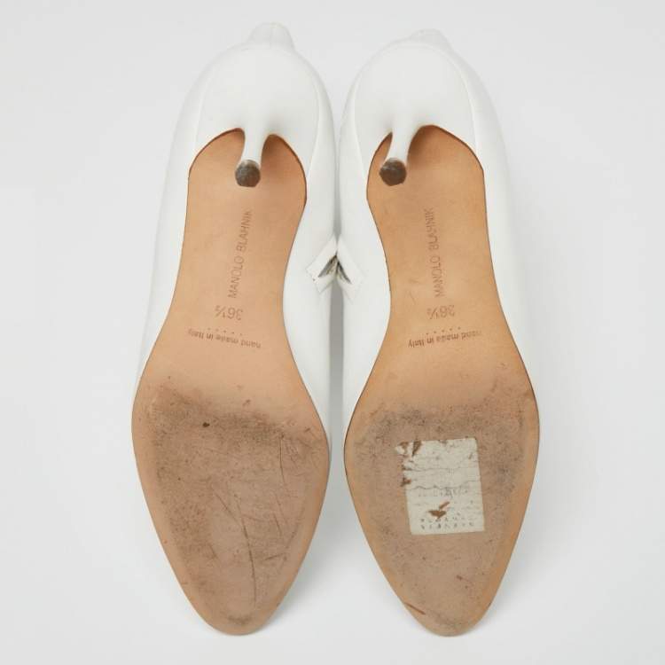 Pre Owned Manolo Blahnik White Leather Ankle Boots Size 36.5