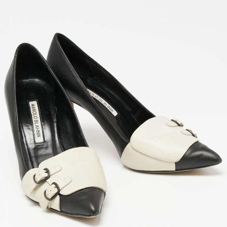 Pre Owned Manolo Blahnik Black/Off-White Leather Pointed-Toe Pumps Size 37.5