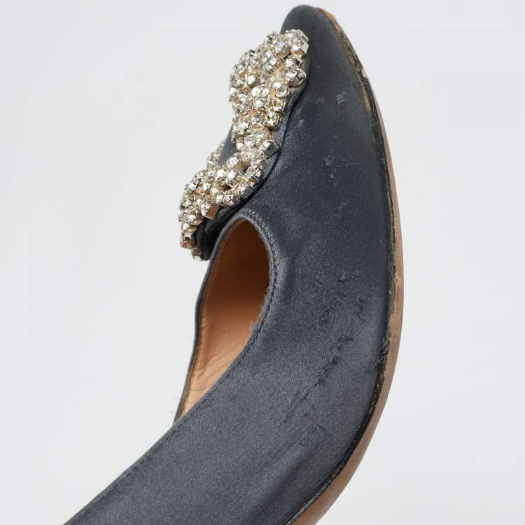 Pre Owned Manolo Blahnik Dark Grey Satin Hangisi  Pumps Size 39