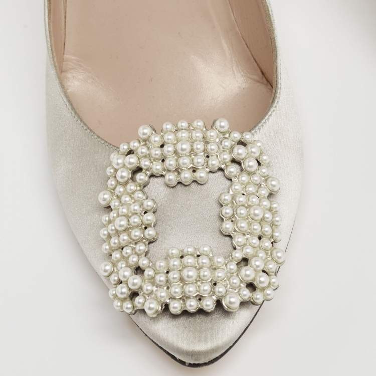 Pre Owned Manolo Blahnik Grey Satin Hangisi Pearl Embellished Pumps Size 35.5