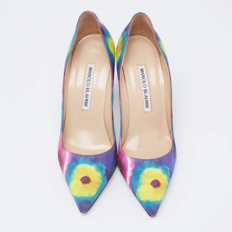 Pre Owned Manolo Blahnik Multicolor Tie and Dye Fabric BB Pumps Size 35.5