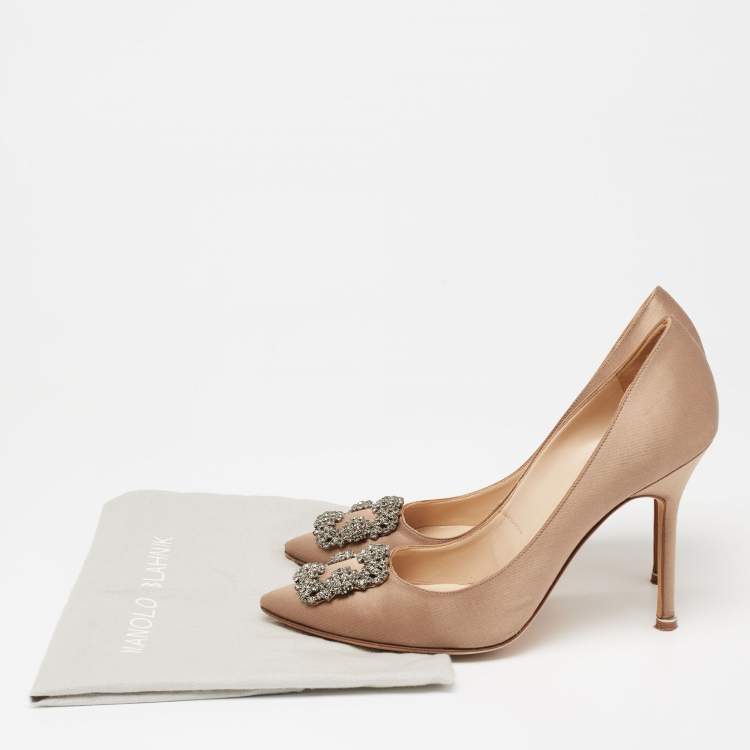Pre Owned Manolo Blahnik Taupe Satin Hangisi Pumps Size 40