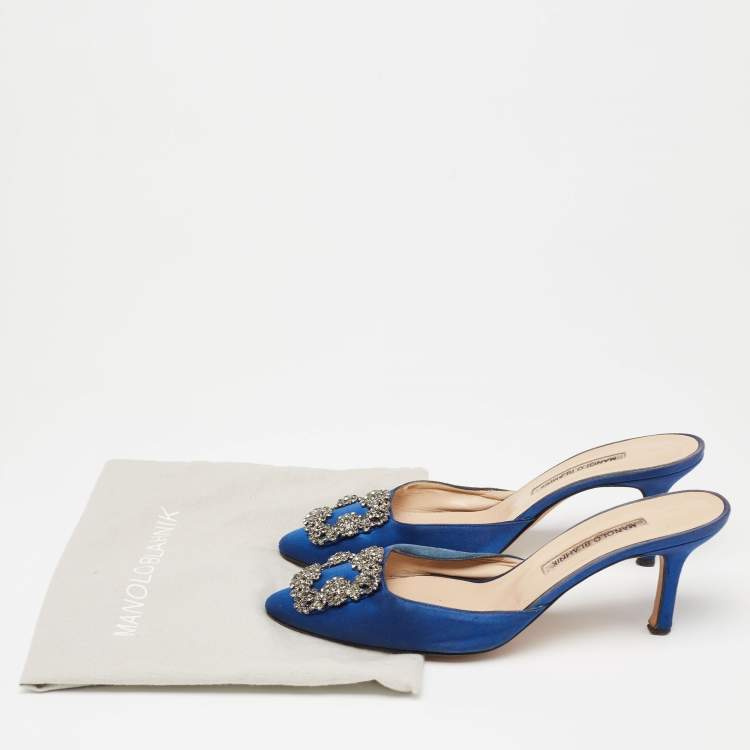 Pre Owned Manolo Blahnik  Blue Satin Hangisi  Mules Size 39
