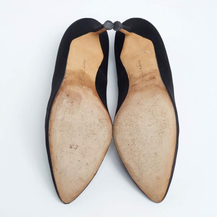 Pre Owned Manolo Blahnik Black Satin Hangisi Pumps Size 40