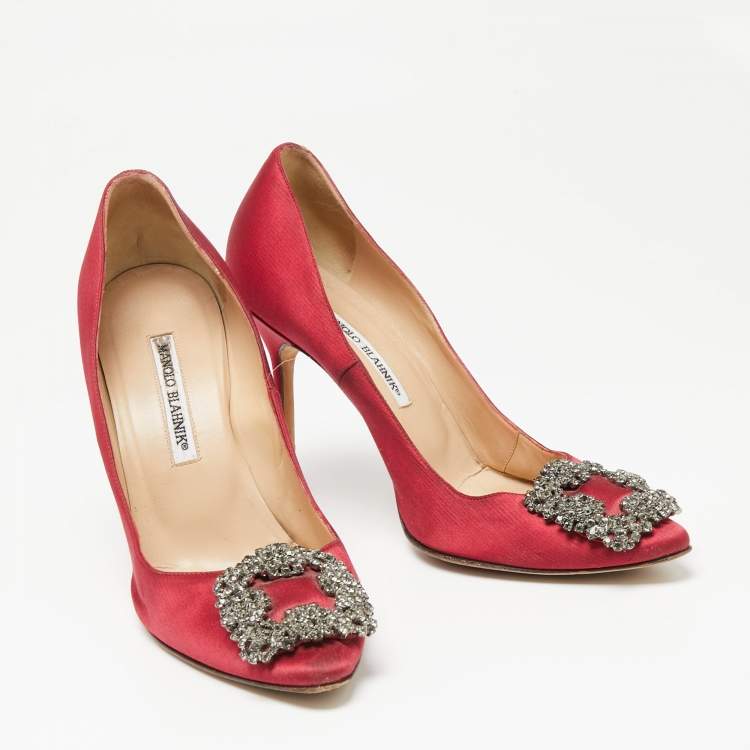 Pre Owned Manolo Blahnik Red Satin Embellished Hangisi Pumps Size 38.5
