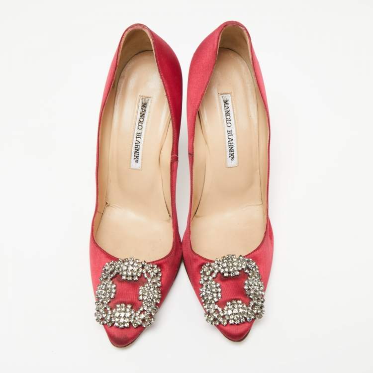 Pre Owned Manolo Blahnik Red Satin Embellished Hangisi Pumps Size 38.5