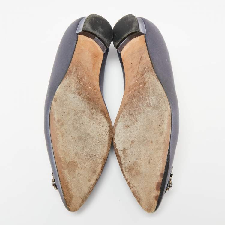 Pre Owned Manolo Blahnik Grey Satin Hangisi Embellished Ballet Flats 38.5