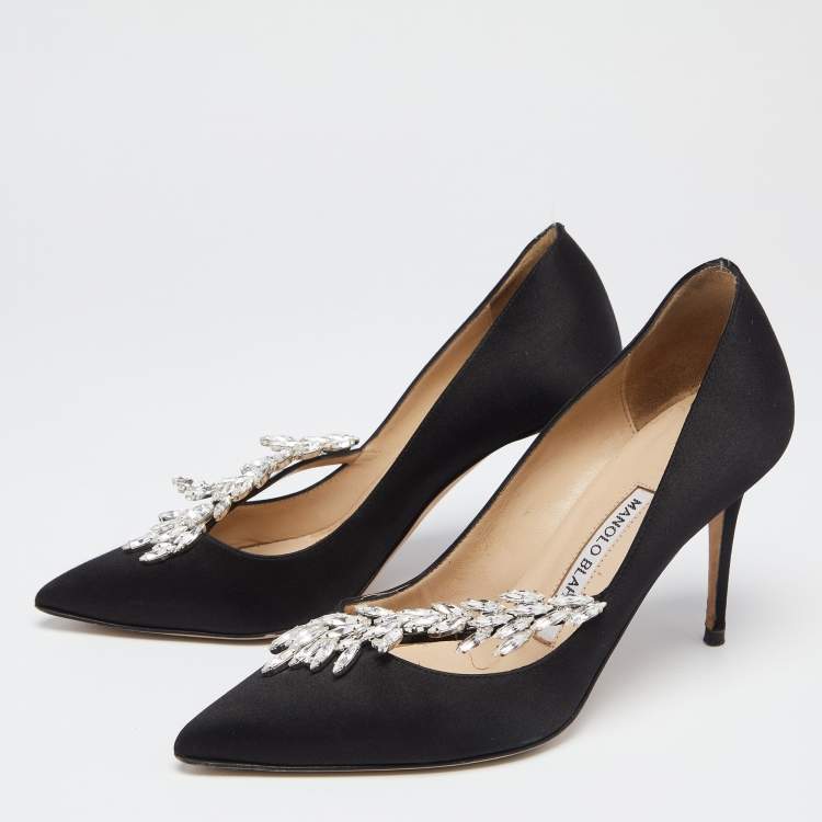 Pre Owned Manolo Blahnik Black Satin Jewel Nadira Pointed Toe Pumps Size 35