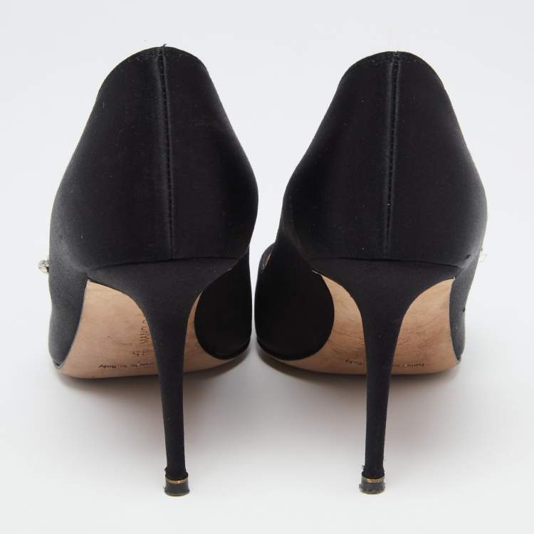 Pre Owned Manolo Blahnik Black Satin Jewel Nadira Pointed Toe Pumps Size 35
