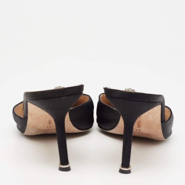 Pre Owned Manolo Blahnik Black Satin Hangisi Mules Size 41