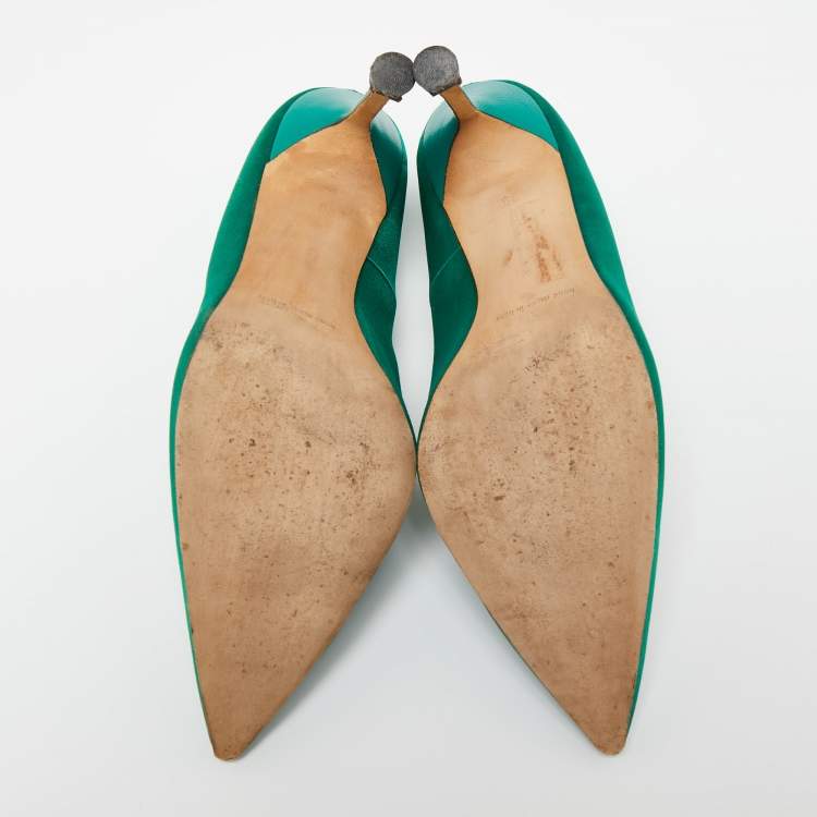 Pre Owned Manolo Blahnik Green Satin Eufrasia Pointed Toe Pumps Size 39