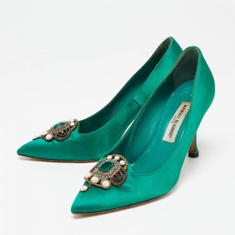 Pre Owned Manolo Blahnik Green Satin Eufrasia Pointed Toe Pumps Size 39