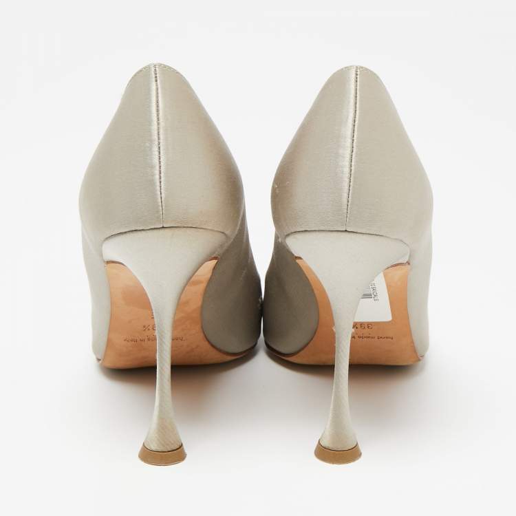 Pre Owned Manolo Blahnik Grey Satin Embellished Peep Toe Pumps Size  39.5 