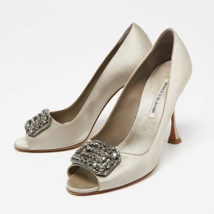 Pre Owned Manolo Blahnik Grey Satin Embellished Peep Toe Pumps Size  39.5 