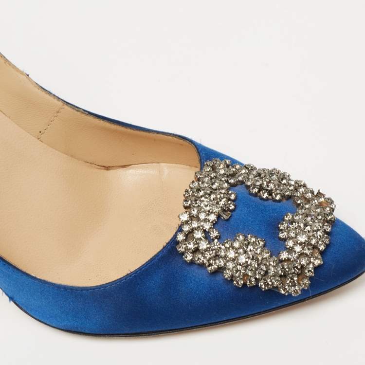 Pre Owned Manolo Blahnik Blue Satin Hangisi Pumps Size 37.5