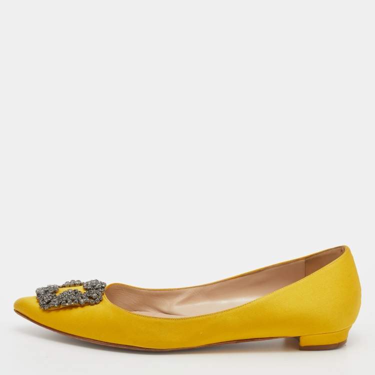 Pre Owned Manolo Blahnik Yellow Satin Hangisi Crystal Embellished Ballet Flats Size 38.5