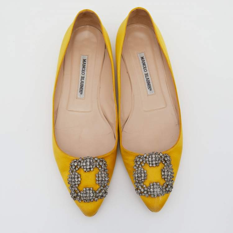 Pre Owned Manolo Blahnik Yellow Satin Hangisi Crystal Embellished Ballet Flats Size 38.5