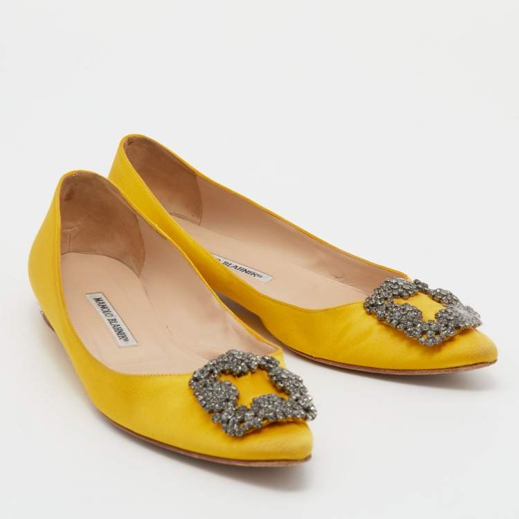 Pre Owned Manolo Blahnik Yellow Satin Hangisi Crystal Embellished Ballet Flats Size 38.5