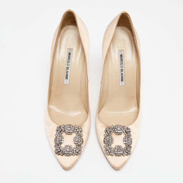 Pre Owned Manolo Blahnik Beige Satin Hangisi  Pumps Size 39.5 