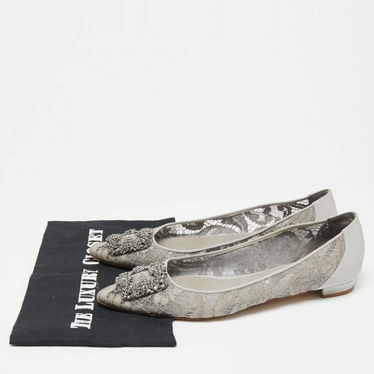 Pre Owned Manolo Blahnik Grey Lace and Satin Hangisi Ballet Flats Size 40.5