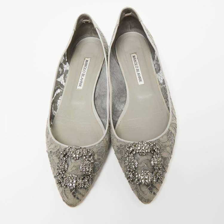 Pre Owned Manolo Blahnik Grey Lace and Satin Hangisi Ballet Flats Size 40.5