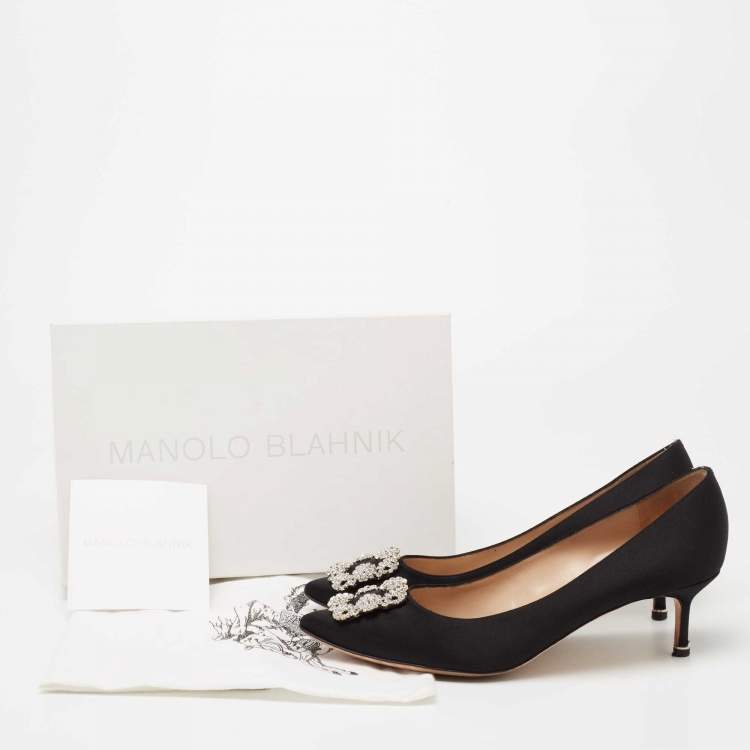 Pre Owned Manolo Blahnik Black Satin Hangisi Pumps Size 42