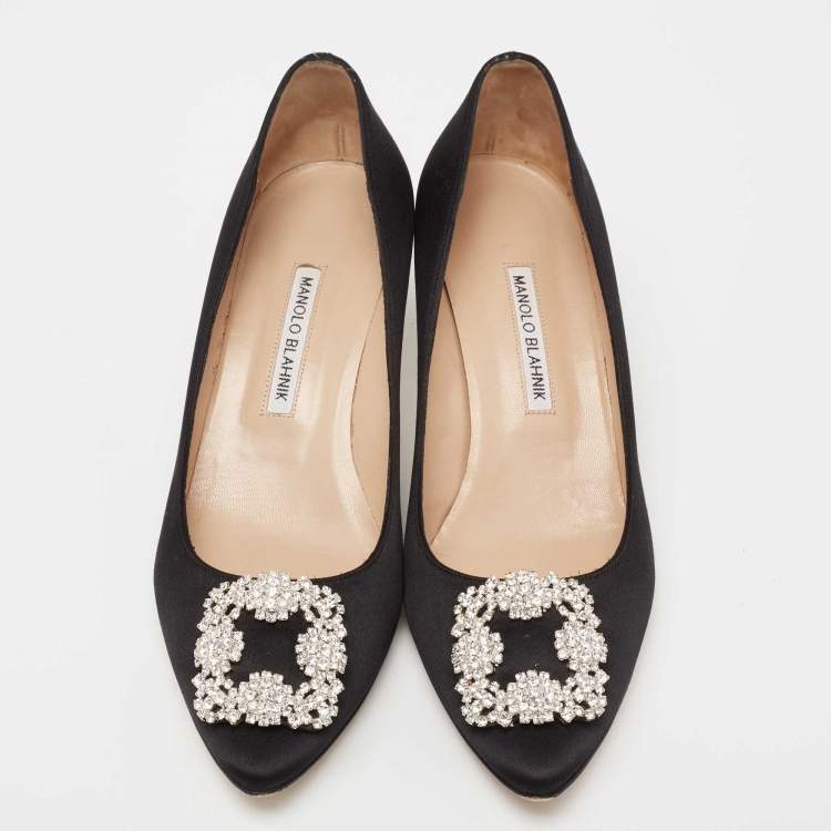 Pre Owned Manolo Blahnik Black Satin Hangisi Pumps Size 42