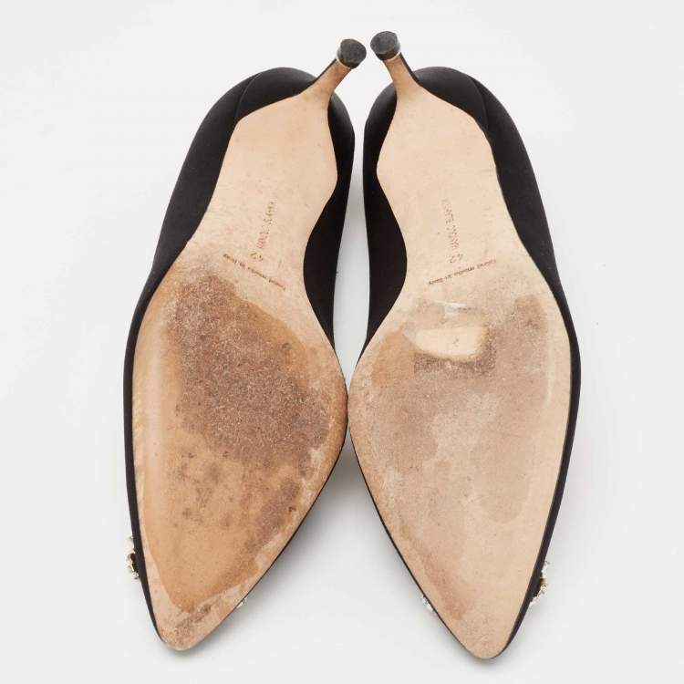 Pre Owned Manolo Blahnik Black Satin Hangisi Pumps Size 42