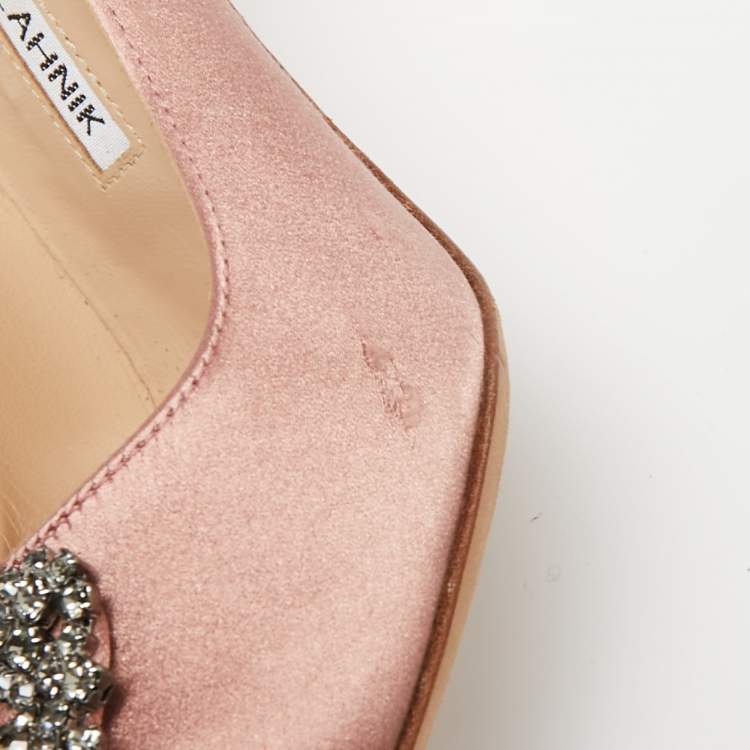 Pre Owned Manolo Blahnik Pink Satin Hangisi Pumps Size 37
