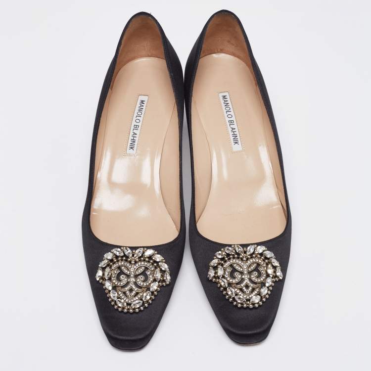 Pre Owned Manolo Blahnik Black Satin Okkato Crystal Embellished Block Heel Pumps Size 41