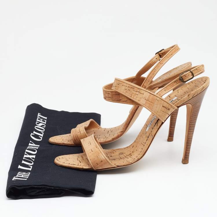 Pre Owned Manolo Blahnik Beige Leather Ankle Strap Sandals Size 39.5
