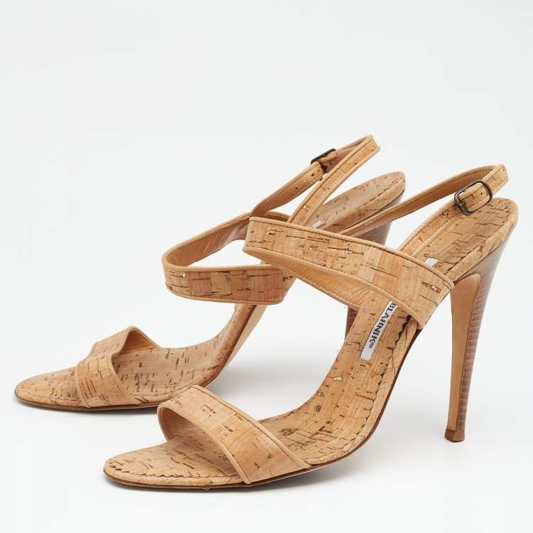 Pre Owned Manolo Blahnik Beige Leather Ankle Strap Sandals Size 39.5