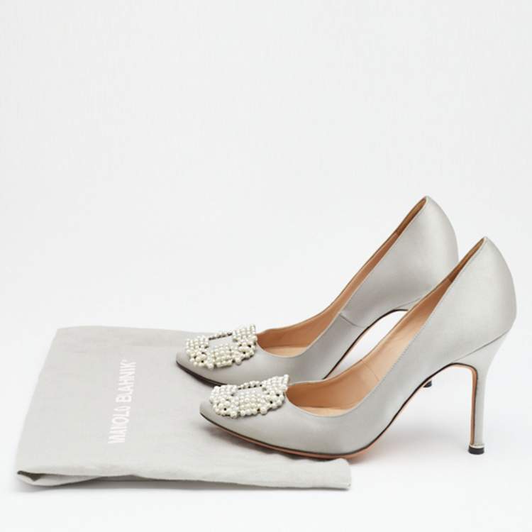 Pre Owned Manolo Blahnik Grey Satin Hangisi Pumps Size 36