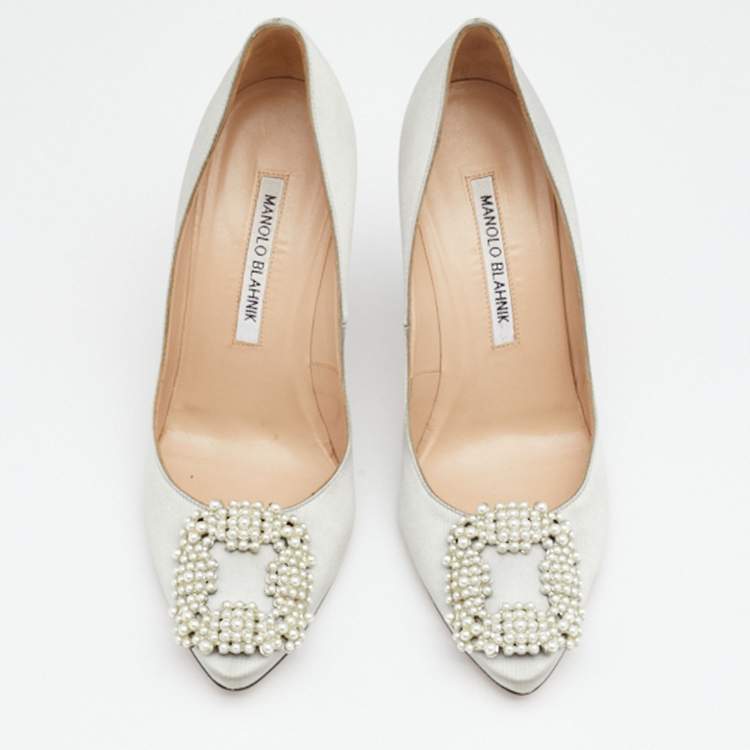 Pre Owned Manolo Blahnik Grey Satin Hangisi Pumps Size 36
