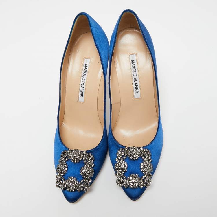 Pre Owned Manolo Blahnik Blue Satin Hangisi Pumps Size 37.5