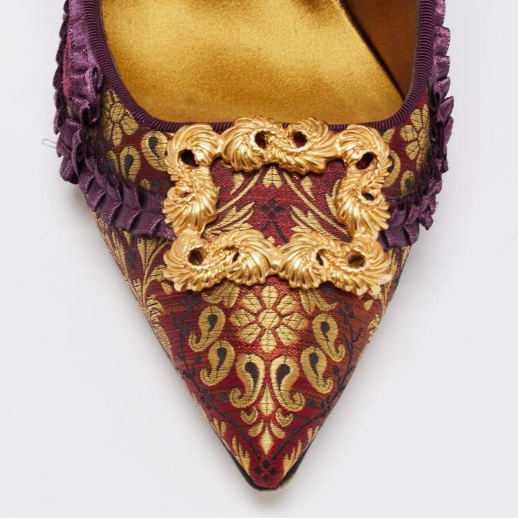 Pre Owned Manolo Blahnik Multicolor Fabric Brocade Slip On Pumps Size 40