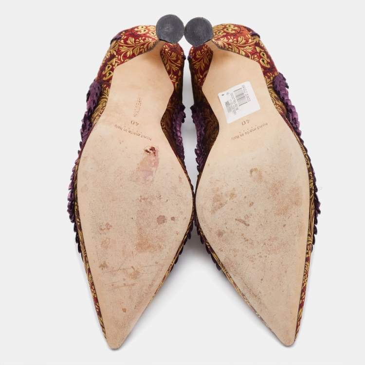 Pre Owned Manolo Blahnik Multicolor Fabric Brocade Slip On Pumps Size 40
