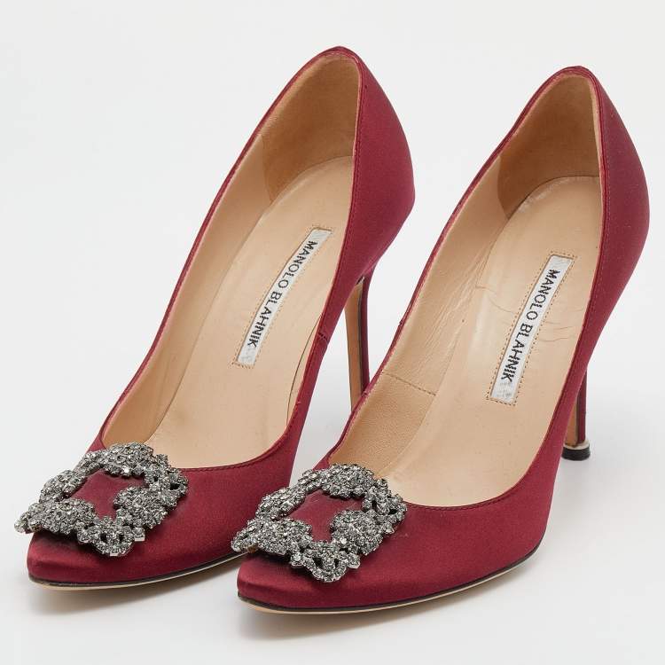 Burgundy hot sale manolo blahnik