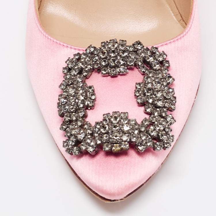 مملوكة مسبقًا Manolo Blahnik Pink Satin Hangisi Pumps Size 37